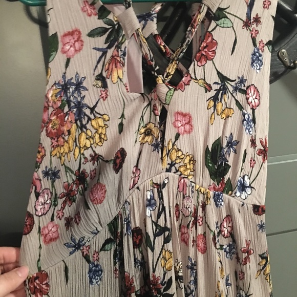 hommage from los angeles Dresses & Skirts - 🌸pretty pretty Floral Lace up front Maxi 🌸
